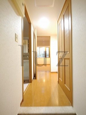 ソアラプラザ鶴見の玄関