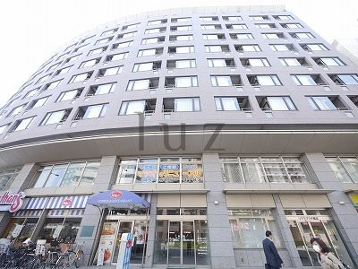 ソアラプラザ鶴見の外観