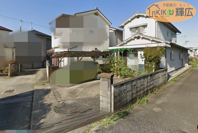 加古郡稲美町六分一　中古戸建の駐車場