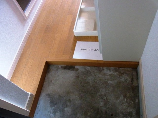 ヒルズ成城南　の玄関