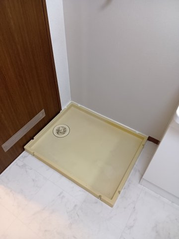 練馬区南大泉５丁目の賃貸マンションの設備|防水パンのある洗濯機置き場です！