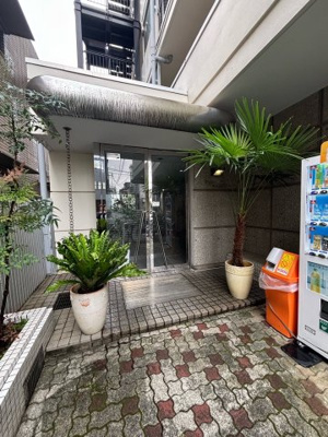 【エントランス】 | 醍醐マンション | 毎日通るエントランスはこのようになっています
