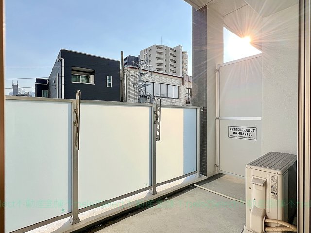 リヴシティ浅間町のバルコニー
