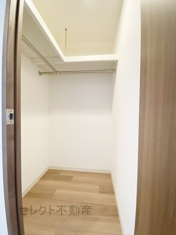 プレサンス栄ライズの収納