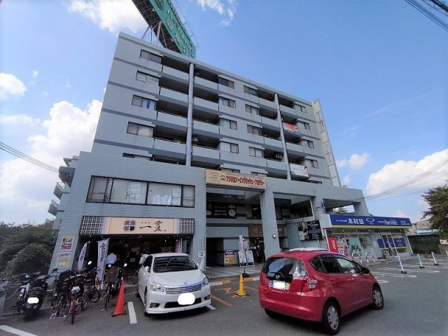 吹田市春日１丁目の店舗事務所
