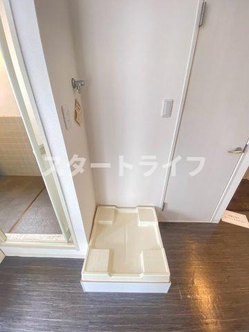 大阪市淀川区木川西１丁目の賃貸マンションの洗面所