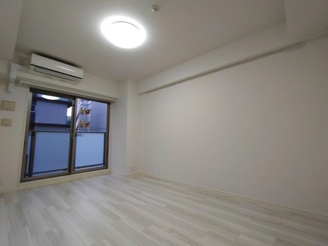 プライマル錦糸町の居間・リビング