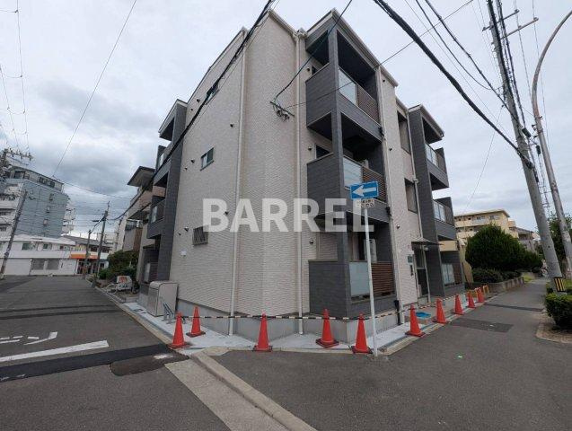 B.B.SOW2ndの外観