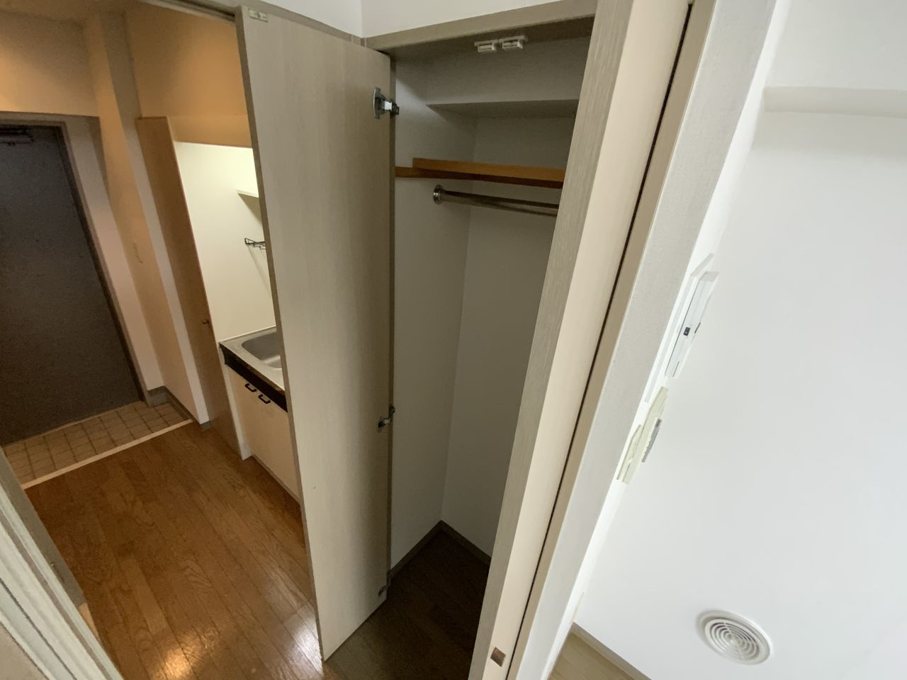 菱和パレス南大井の収納|同タイプ別住戸写真となります。現況と異なる場合がございます。