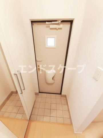 フィールド・ビレッジＢの玄関|高崎、前橋のお部屋探しはエンドスケープまで！お客様の理想お聞かせ下さい♪