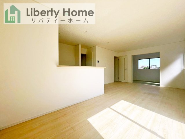 ひたちなか市津田第3　3号棟　新築戸建の居間・リビング