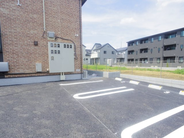 シリウスの駐車場