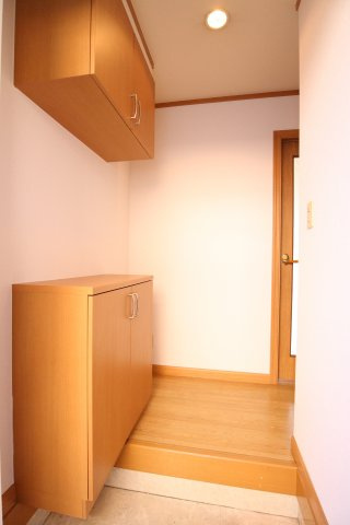 ルマージュ神戸1番館の玄関
