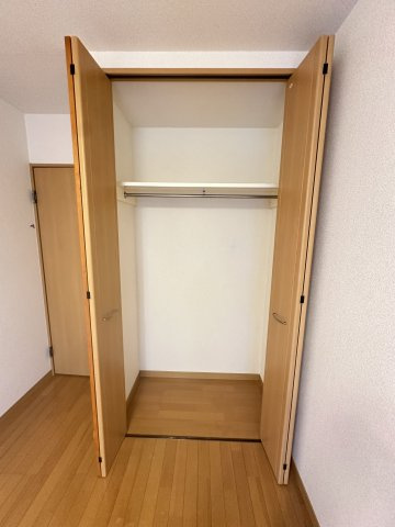 マ・ピエス西生田の収納