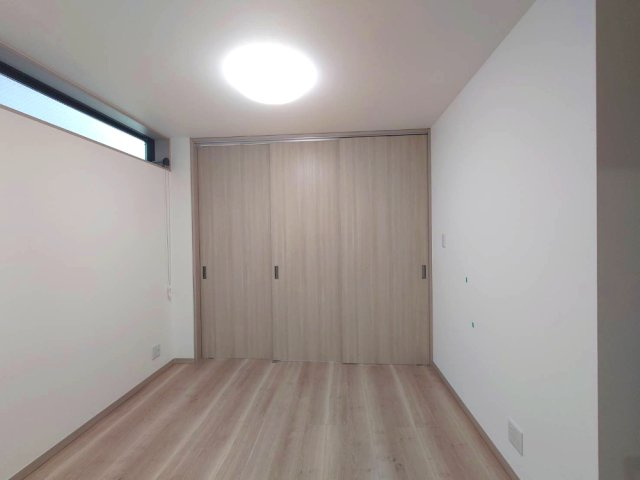 PLAGE金町の居間・リビング|こちらのリビングで趣味の時間をお楽しみください