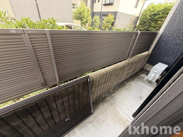 ラクシュミー鳥飼のバルコニー