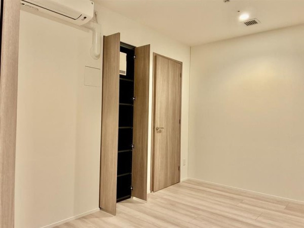 ＴＯＦＲＯＭ　ＹＡＥＳＵ　Ｒｅｓｉｄｅｎｃｅの居間・リビング
