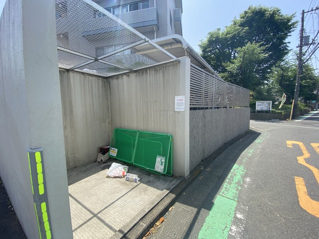 ★敷地内ゴミ置き場★