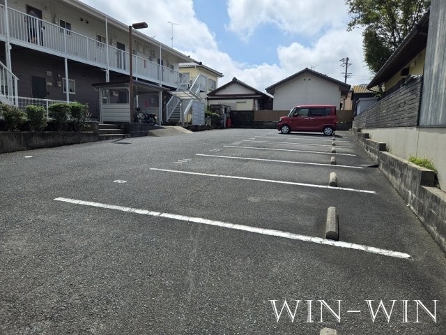 ニューシティT&Rの駐車場