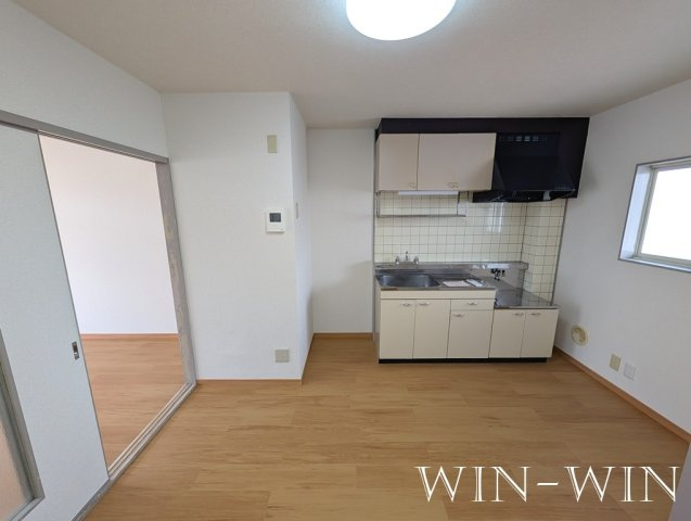 ニューシティT&Rの居間・リビング|イメージ（同建物内別部屋の写真です）
