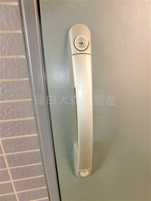 レジディア蒲田Ⅲの玄関