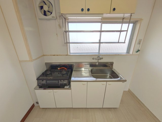 そごうマンションのキッチン|2026年8月ガスコンロ2口グリル付き新品設置
