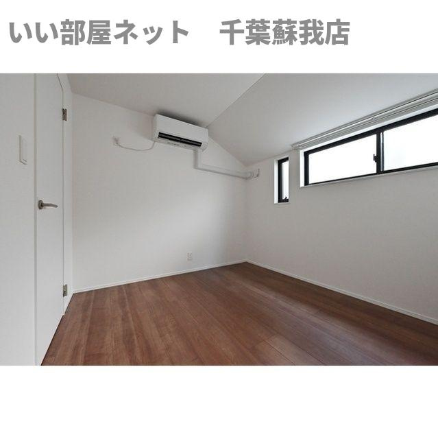 Kolet千葉仁戸名町の洋室|明るい洋室です