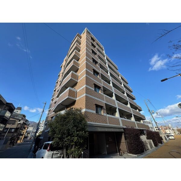 リベール東灘青木の外観