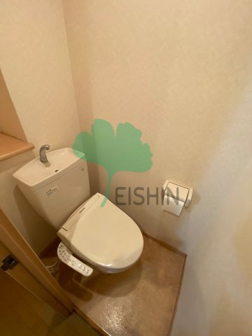 QREST博多東2(クレスト博多東2)のトイレ|清潔感のあるトイレです。