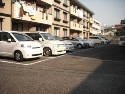 【駐車場】 | ピュアコート　(1)壱番館