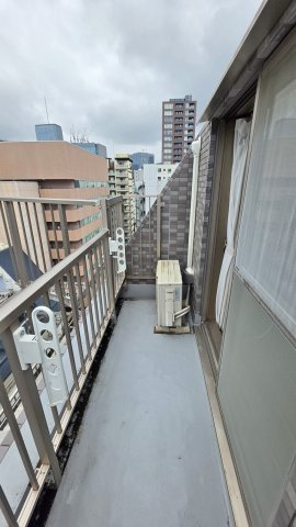 スカイコート神田のバルコニー