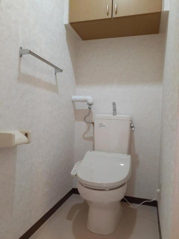 チェリーブロッサムＪのトイレ|トイレもきれいです