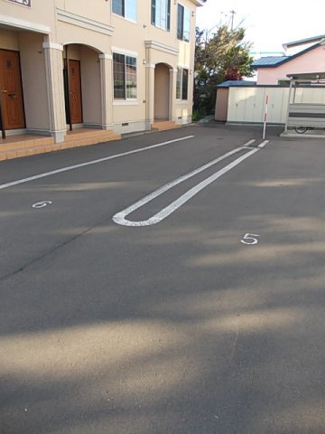 アルカンシエルの駐車場|駐車場があります
