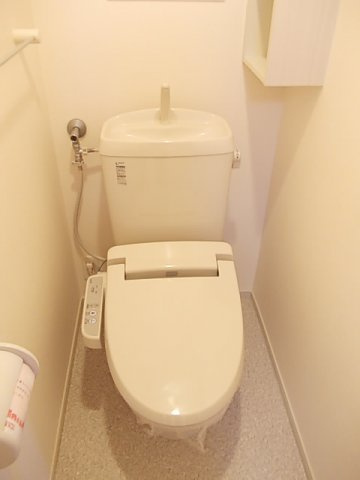 アルカンシエルのトイレ|落ち着いたトイレです