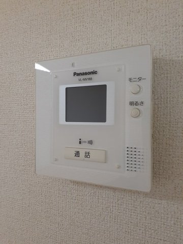 ＡＵＴＡＮＡ　アウタナの玄関|きれいな玄関です