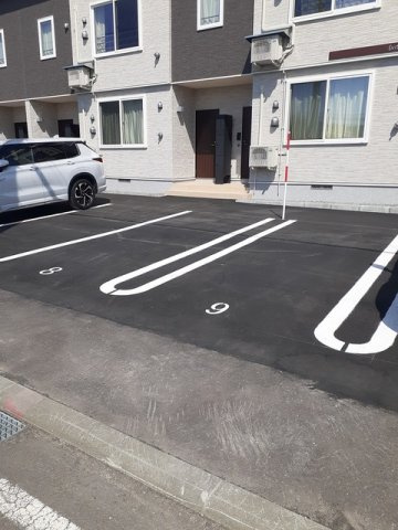 Ｅｖｉｔａ（エヴィタ）の駐車場|駐車場完備です