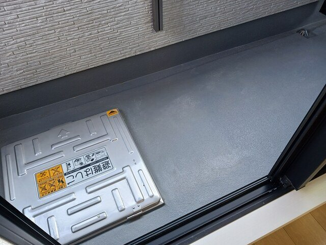 クルタ　ラプシのバルコニー