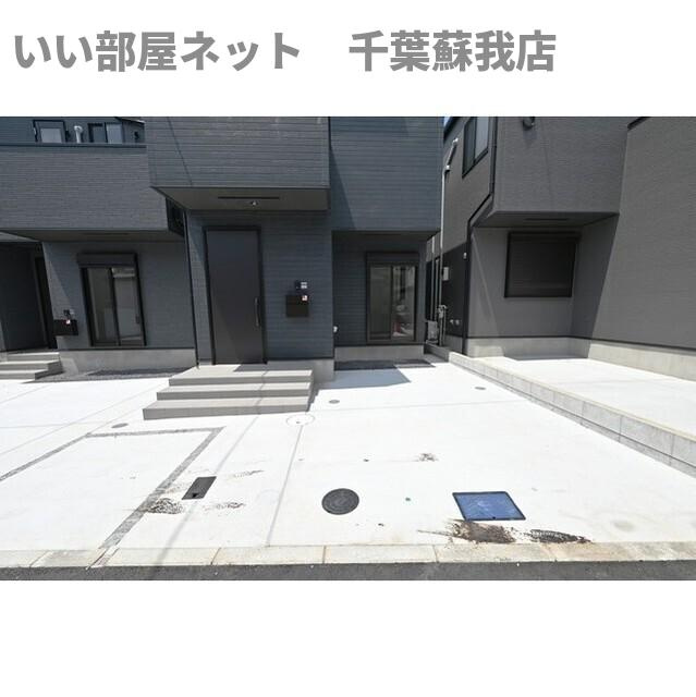 Kolet千葉仁戸名町#07の駐車場