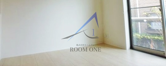 ４ｔｈ　Ａｖｅｎｕｅの居間・リビング|洋室のお部屋です。