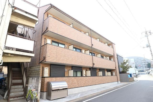 フィオーレ高野台の外観