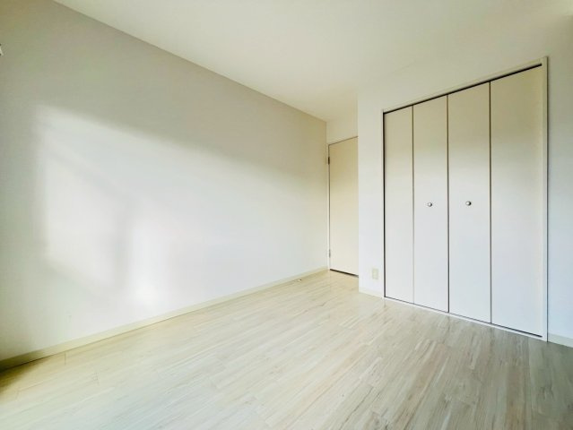 ソフイア朝霧のその他