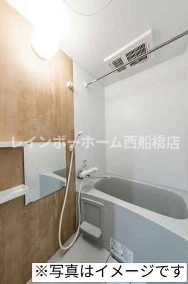 robot home 薬園台の浴室