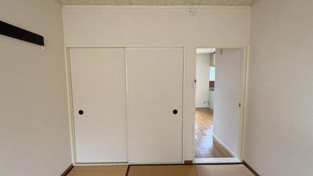 山口市矢原のアパートの収納|和室には2間分の収納があります。