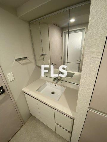 中野区弥生町５丁目の賃貸マンションの洗面所