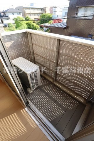 プレジールⅢのバルコニー|南西向きの陽光あたたかなお部屋です♪