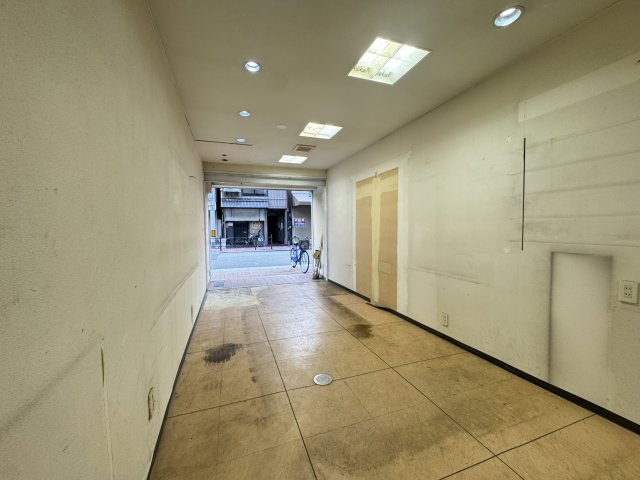 日本橋東３丁目店舗の内装