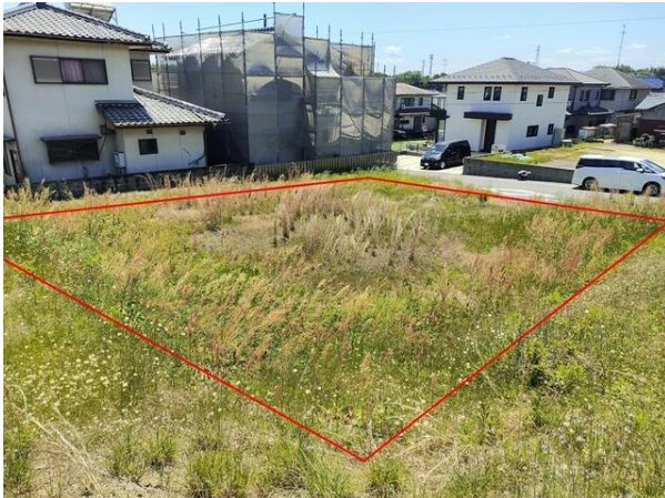 ●鈴鹿市自由ケ丘2丁目 売土地