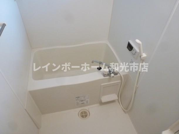 ハピネスの浴室