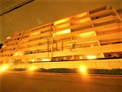 コートヒルズ横濱山手の外観|2006年築の大規模分譲マンション！