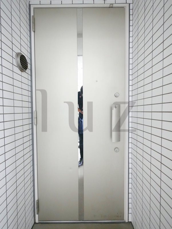 コートヒルズ横濱山手の玄関|玄関から見たお部屋です。